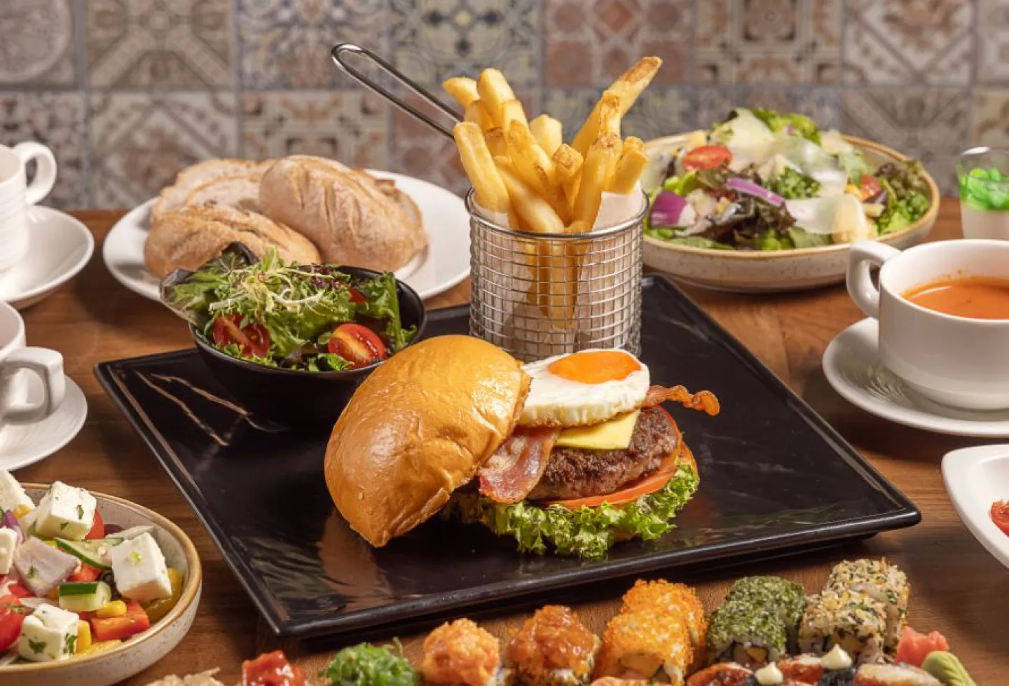 THE MODERN BUFFET - BURGER