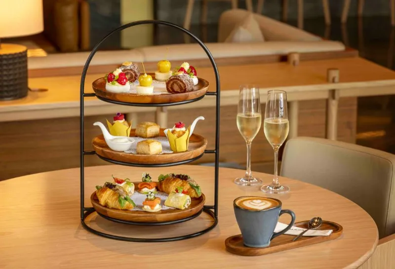 weekend bubbly high tea